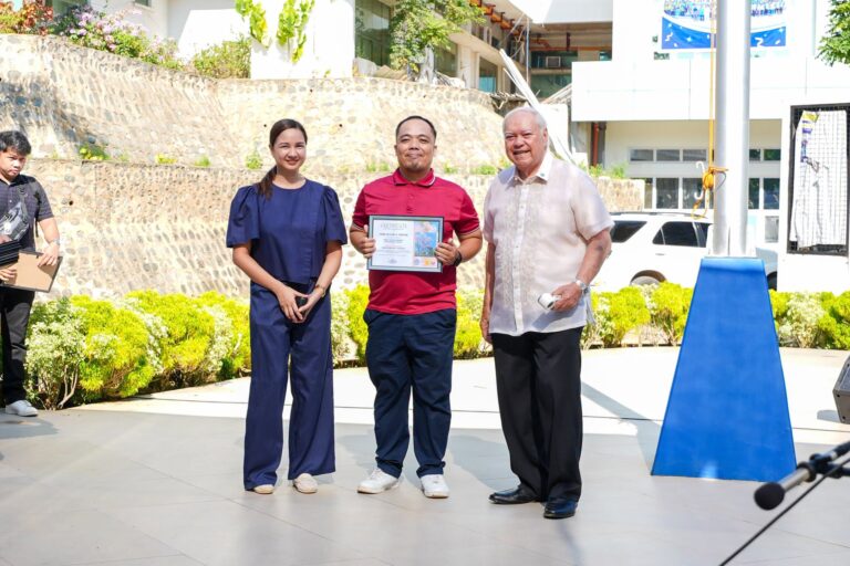 BIG CONGRATULATIONS SA MGA NANALO SA BALAYONG IN FULL BLOOM PHOTOGRAPHY CONTEST