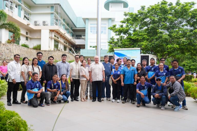 MAYOR BAYRON, HINIKAYAT ANG MGA FUR PARENT NA MAKIISA SA MASS STERILIZATION NG MGA BABAENG ASO AT PUSA