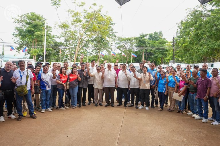 MAYOR BAYRON TO BARANGAYS: NEW VEHICLES TO BE USED FOR SERVICES